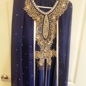 Moroccan kaftan with attached cape